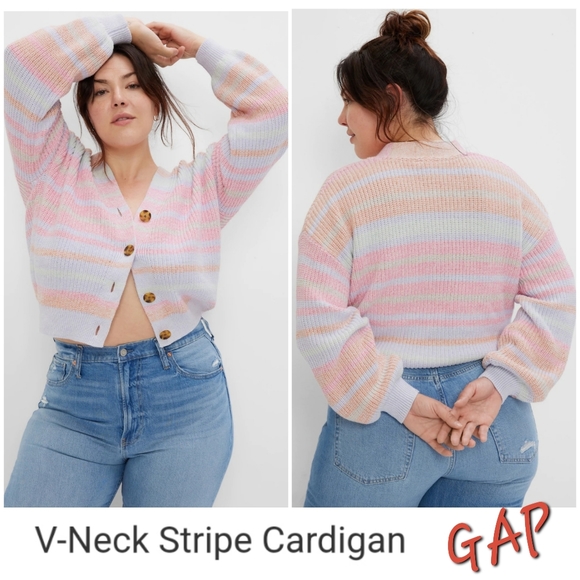 👀50% OFF💕 NWT‼️ GAP brand V-Neck Striped Cardigan